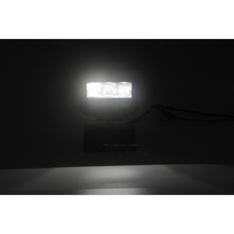 Long-distance LED headlight + predator 12-24V homologation