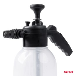 Hand pressure sprayer/foamer