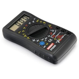 digital multimeter for measuring A, V, ohm, ac signal
