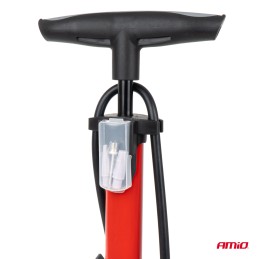 Hand metal pump with pressure gauge